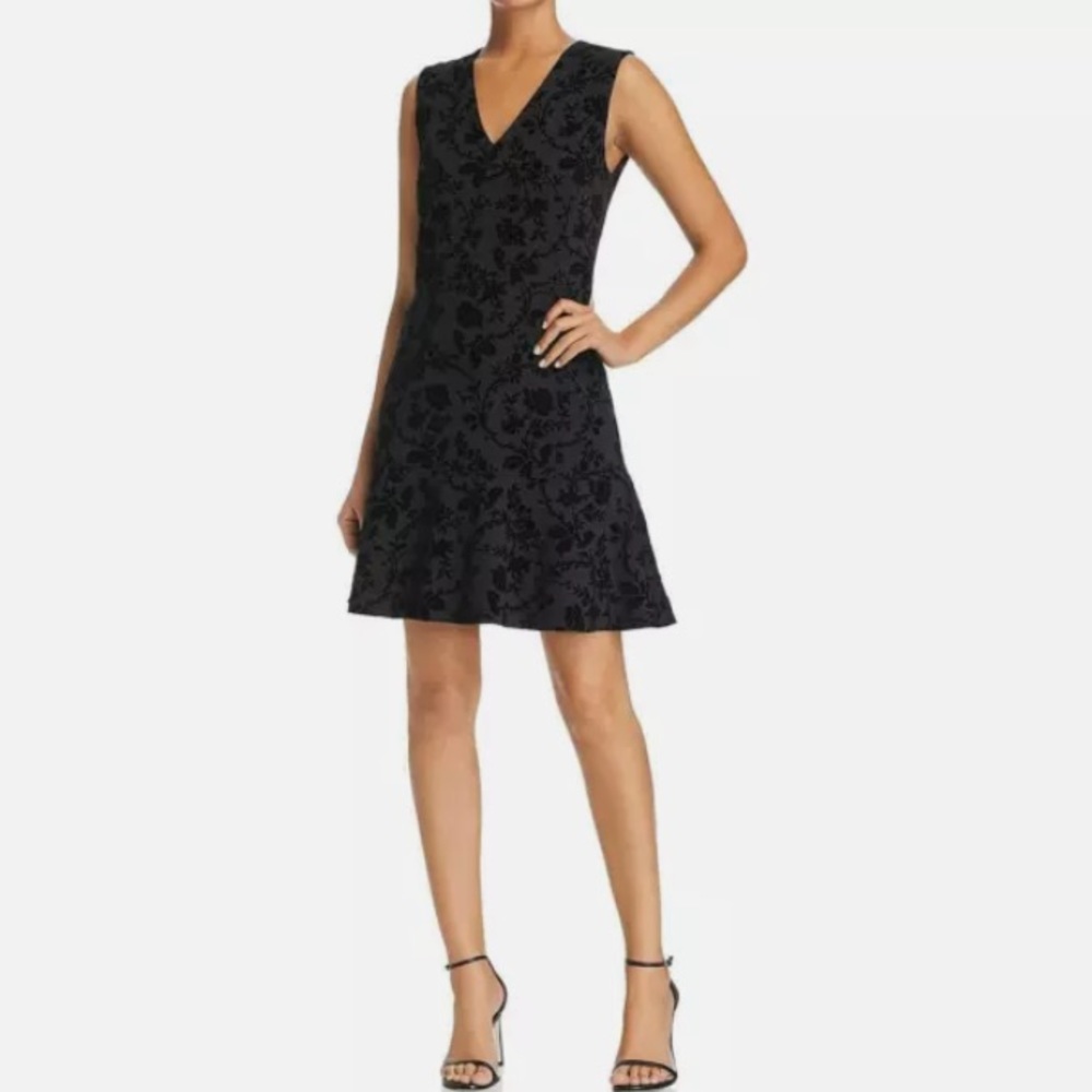 Le Gali black sleeveless Mirella Dress size Medium NWT